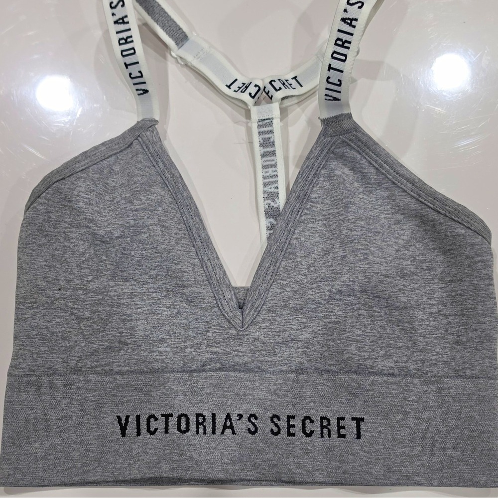 Victoria's Secret Gray/White Logo Strap Racerback Wireless Bralette Bra XS New